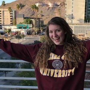 Meet your Posher, Abi